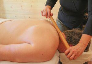 Body Awareness - Hot Bamboo Massage-min